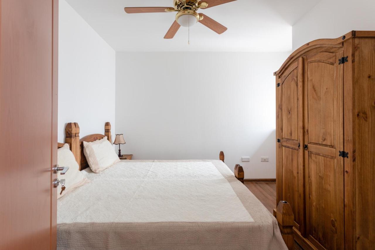 Sea View Apartment In St Paul'S Bay 세인트폴스베이 외부 사진