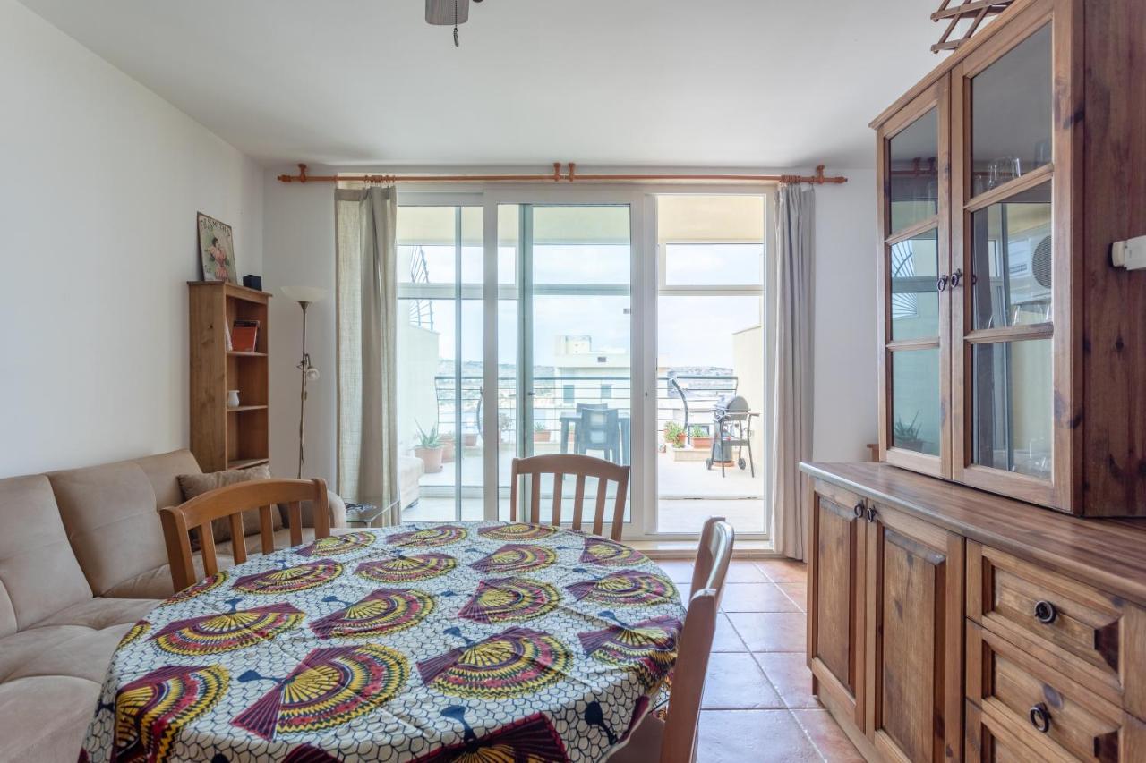 Sea View Apartment In St Paul'S Bay 세인트폴스베이 외부 사진