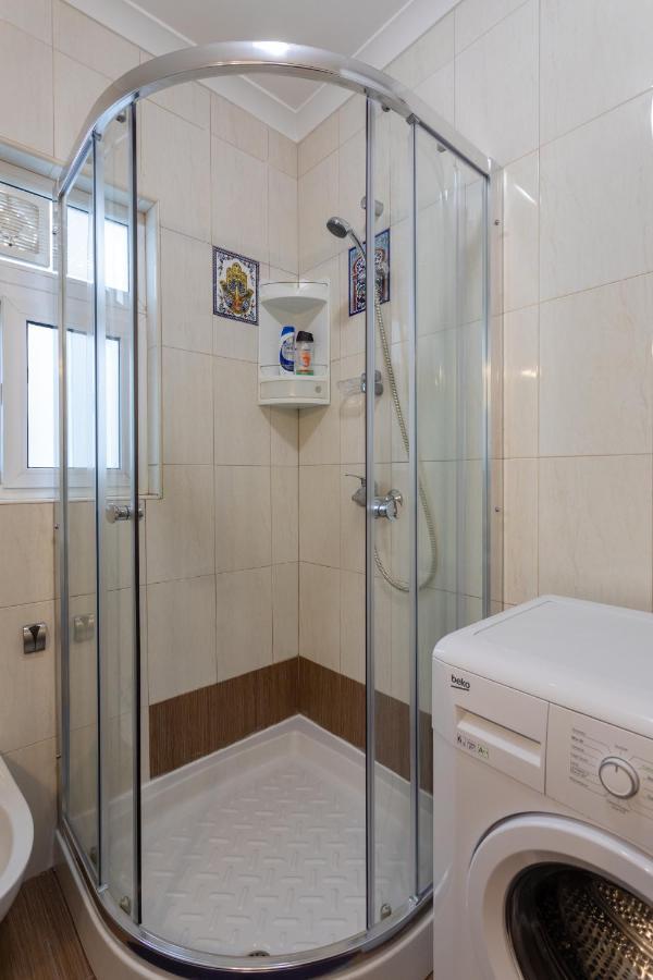 Sea View Apartment In St Paul'S Bay 세인트폴스베이 외부 사진