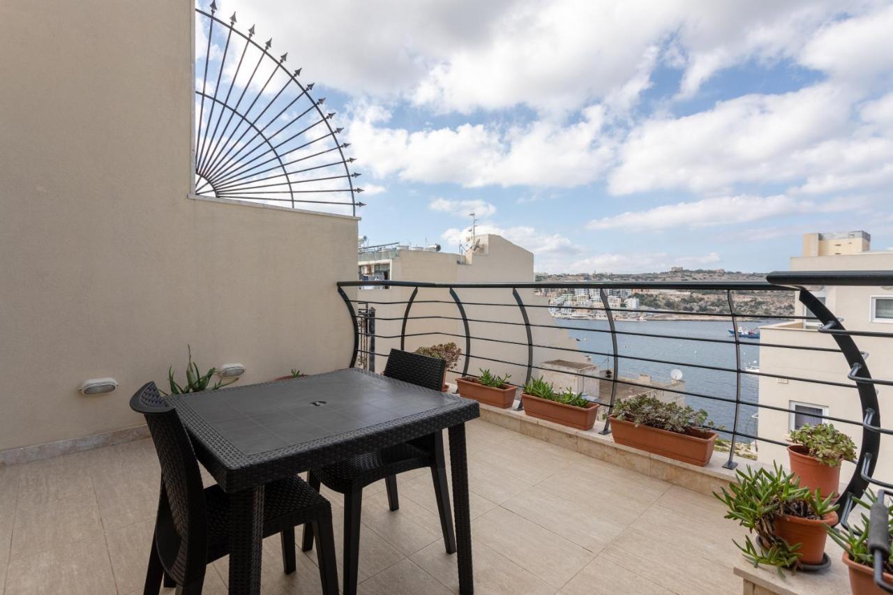 Sea View Apartment In St Paul'S Bay 세인트폴스베이 외부 사진